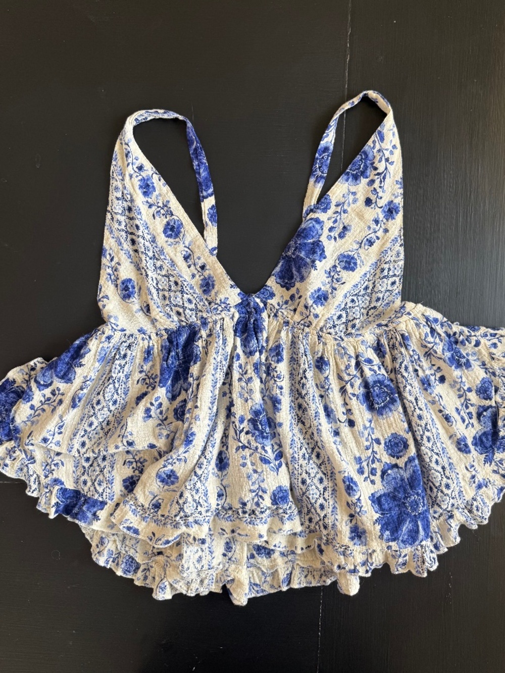 Blue cotton floral urban tank